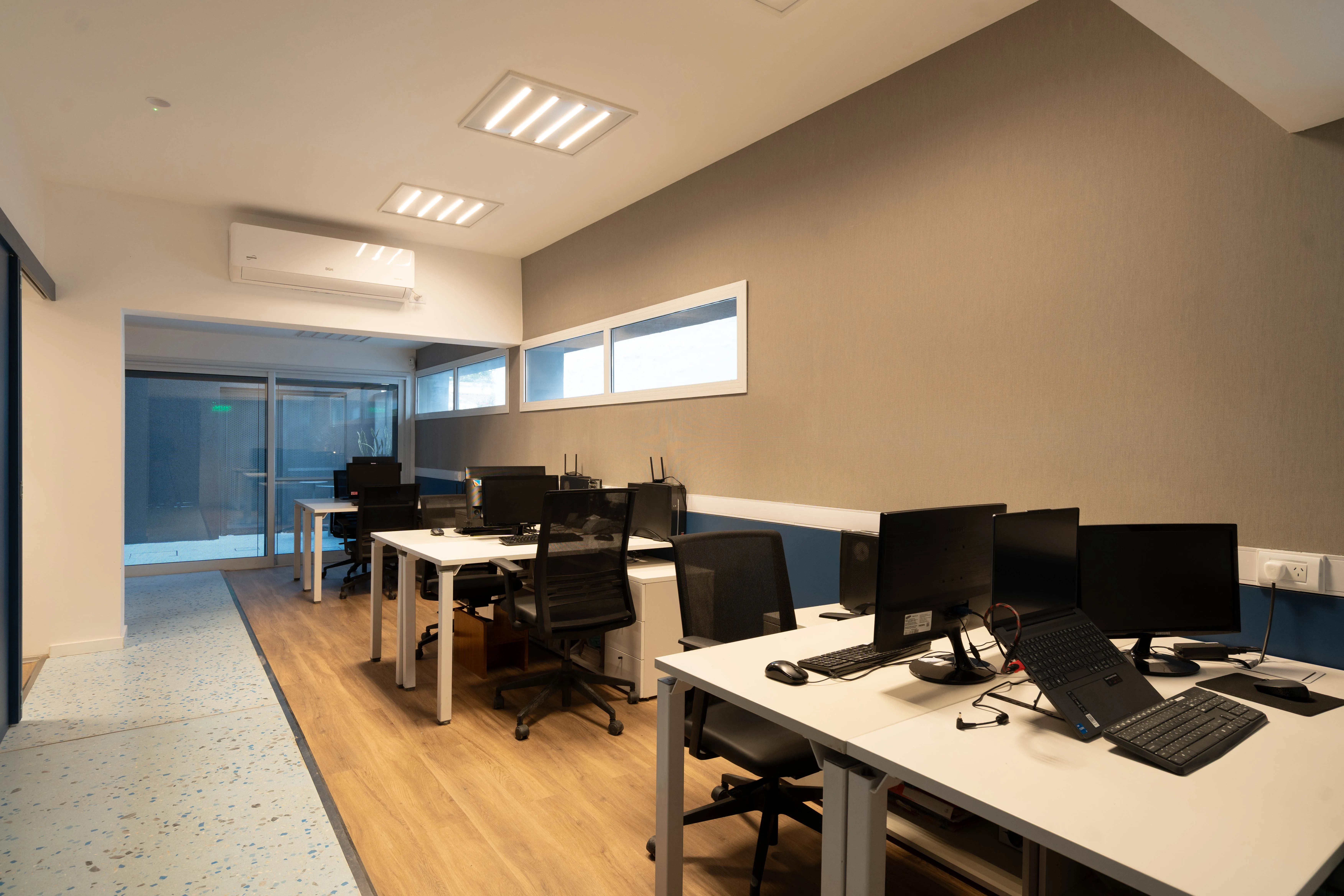 Fotografía de Oficinas RE